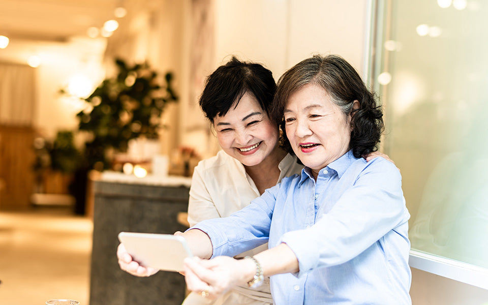 Best Ideas for Retirement Gifts for Women