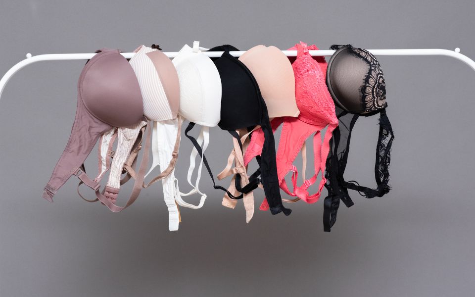 Before You Buy: How to Pick the Right Bra?