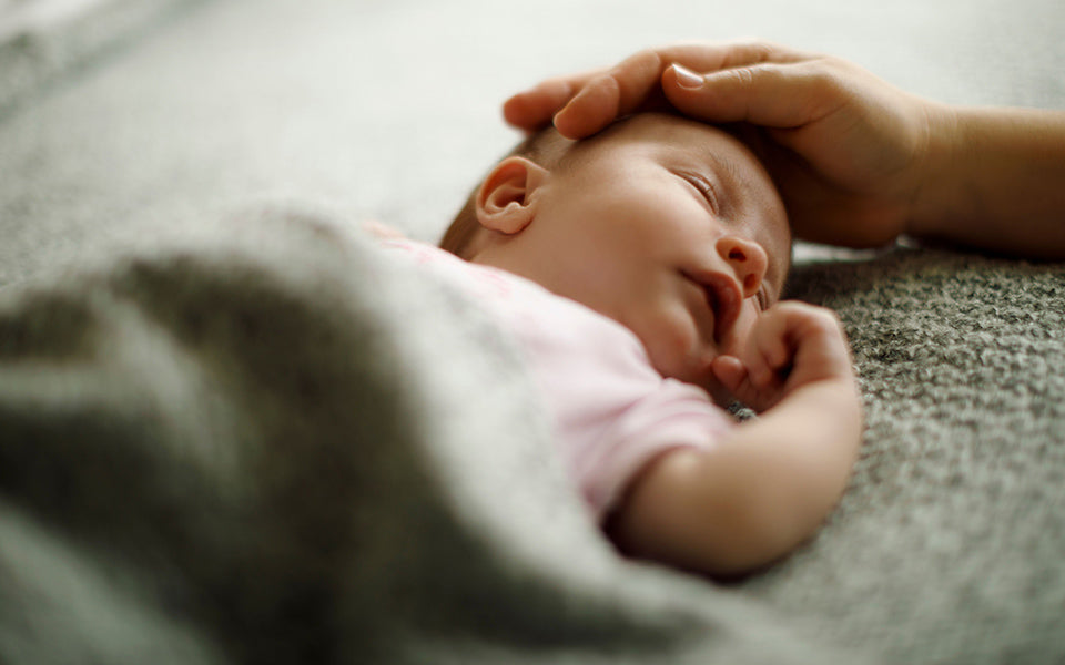 How to Put a Baby to Sleep in 40 Seconds
